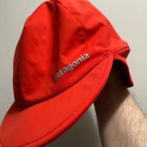 Patagonia running/climbing cap w/ earflaps, liner